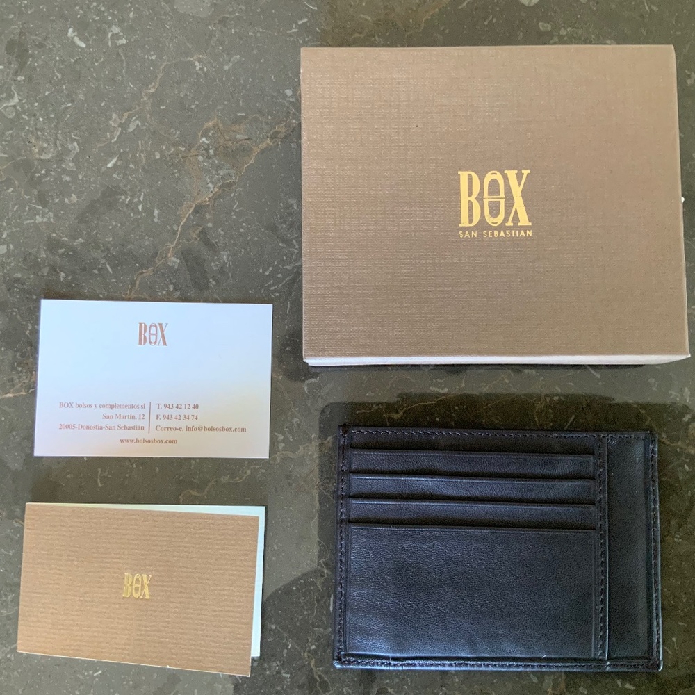 Wallet from BOX (San Sebastian, Spain) brown calf leather.  New!